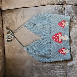 Small ROMWE Fairycore Mushroom Pattern Halter Knit Top